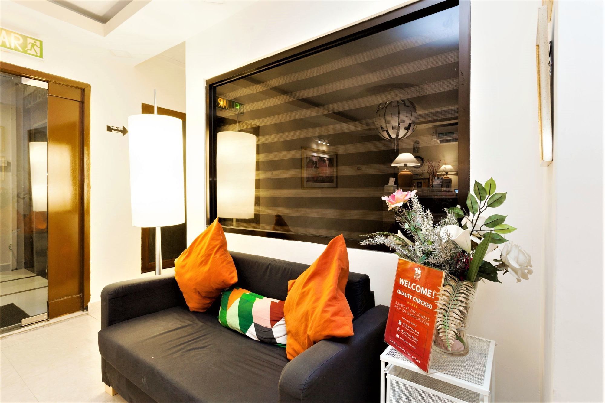 Zen Rooms Basic Bukit Bintang Kuala Lumpur Bagian luar foto