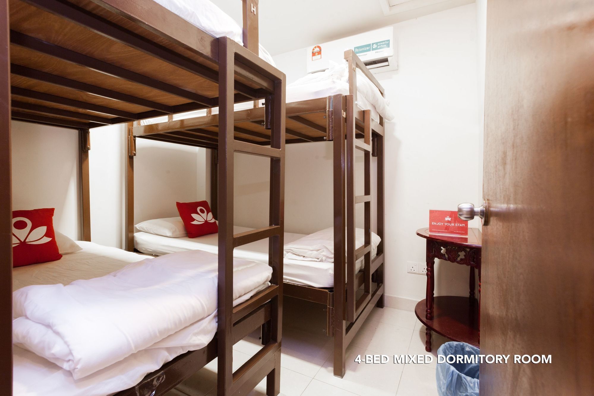 Zen Rooms Basic Bukit Bintang Kuala Lumpur Bagian luar foto