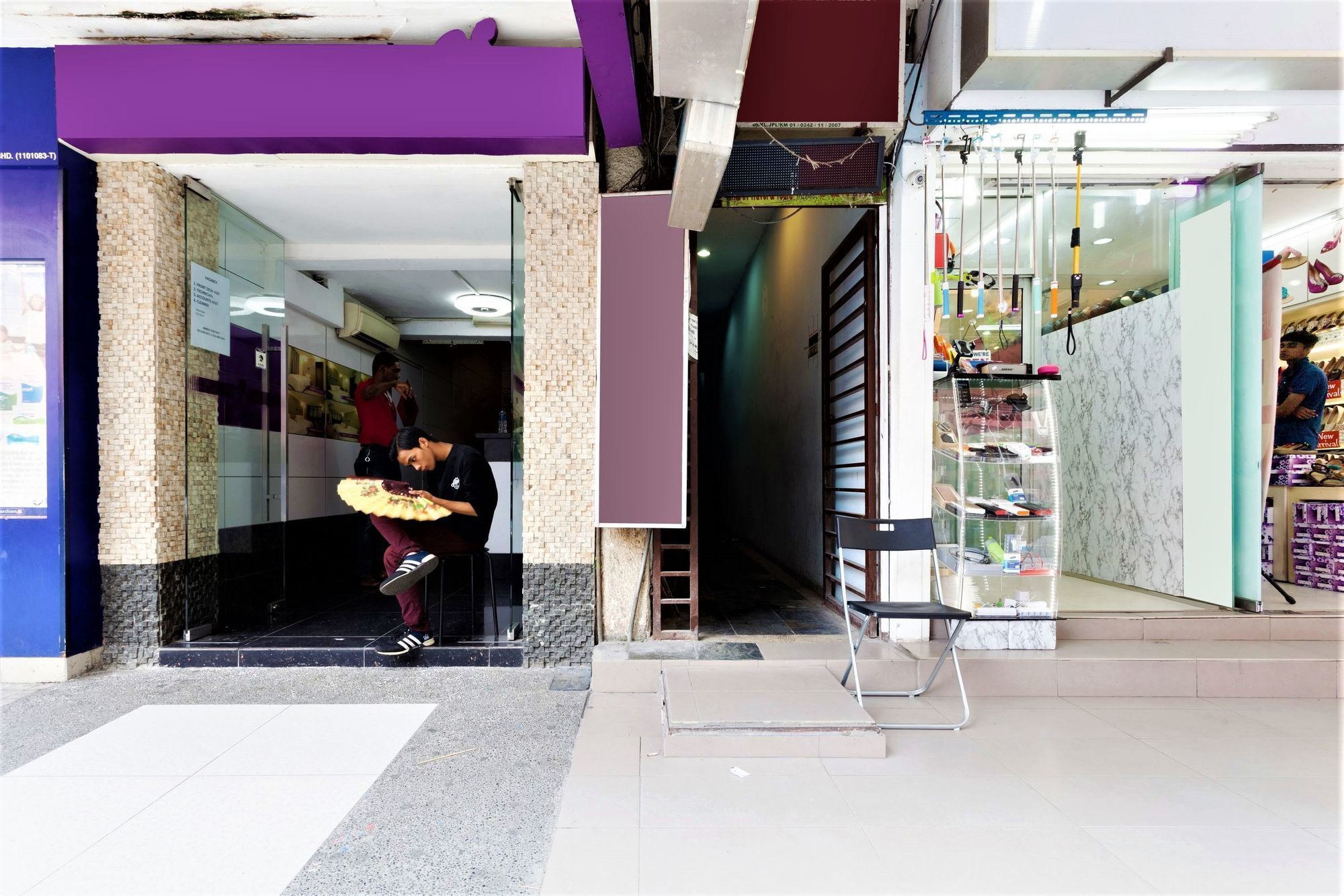 Zen Rooms Basic Bukit Bintang Kuala Lumpur Bagian luar foto